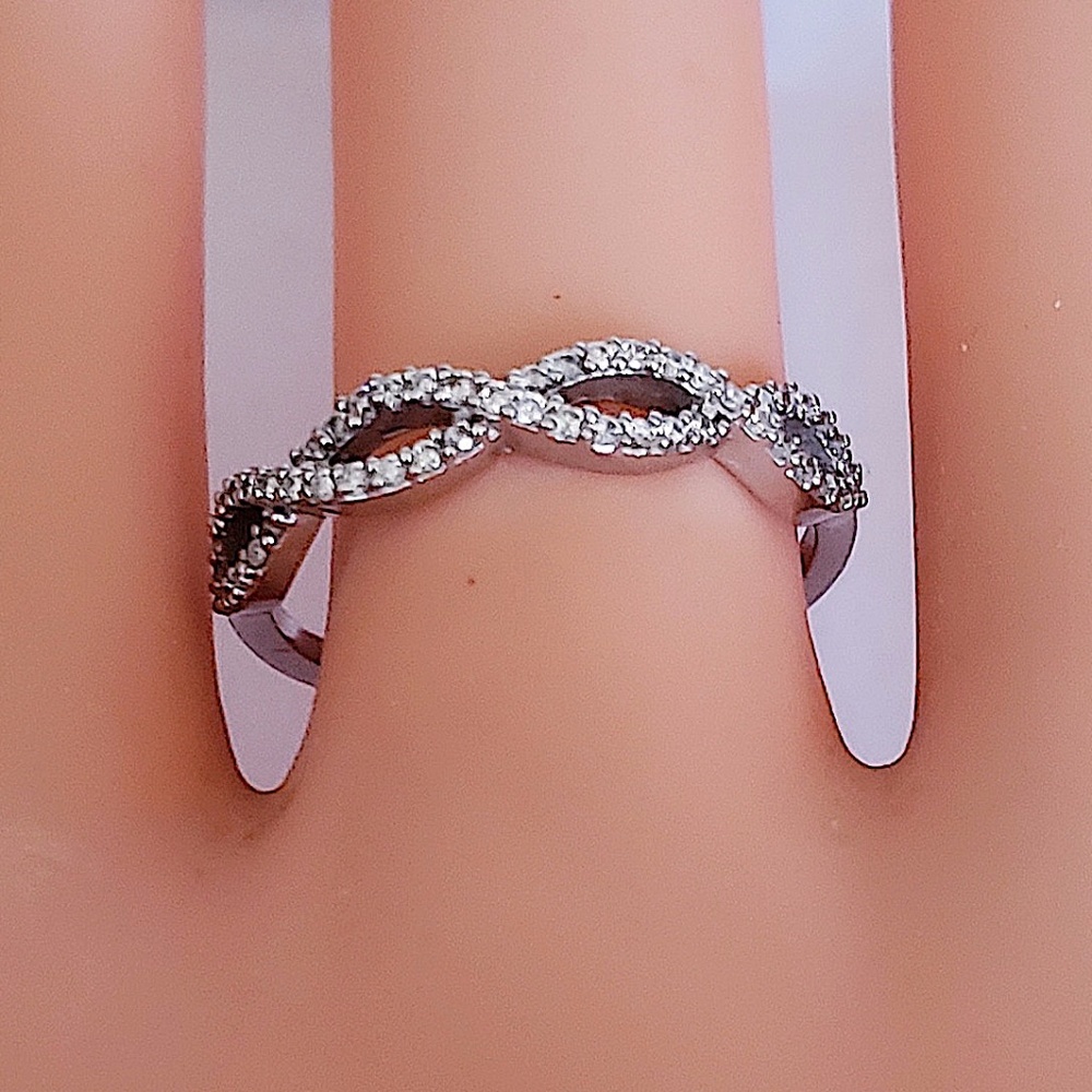 18kt White gold wedding Band 0.50ct Diamonds